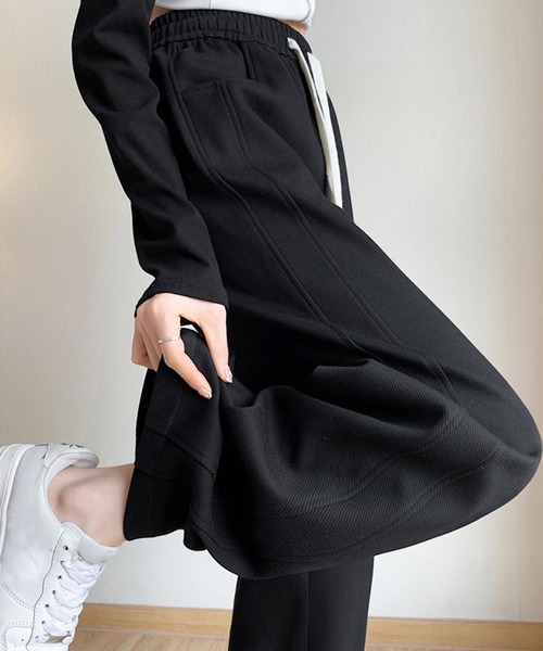 Amulet(アミュレット)の「ハイウエストワイドパンツ(その他パンツ・レディース・ベージュ/グレー/ブラック/ホワイト・M/L/XL)」の6枚目の写真