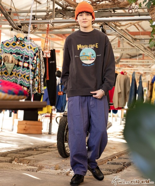 niko and...（ニコアンド）の「【Ryu Ambe】コラボプルオーバー（スウェット・メンズ・ライトグリーン/オフホワイト/チャコール・MEDIUM/LARGE）」の10枚目の写真