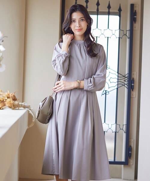 【セール】【洗える】ハイネックピンタックワンピース（ワンピース）｜Tiaclasse（ティアクラッセ）