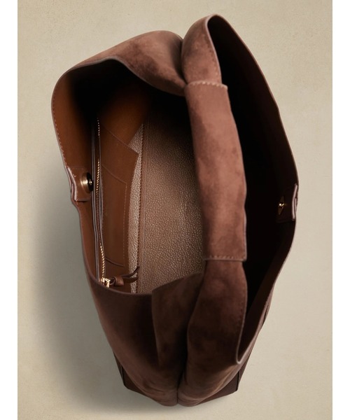 BANANA REPUBLIC FACTORY STORE（バナナリパブリック