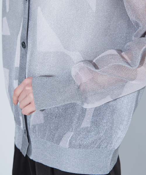 NOMINE（ノミネ）の「ジオメトリック柄 シアー カーディガン（カーディガン/ボレロ・レディース・ライトグレー/ブラウン/ブラック・フリー）」の9枚目の写真