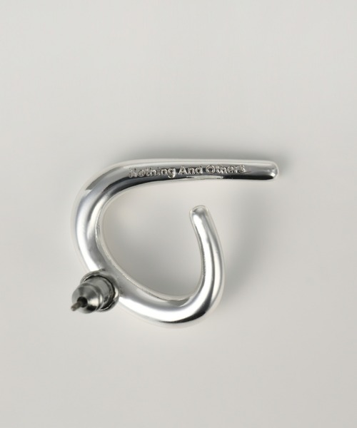 Nothing And Others（ナッシングアンドアザーズ）の「「Nothing And Others/ナッシングアンドアザーズ」Reversdrop Pierce（ピアス（両耳用）・レディース・シルバー・FREE）」の5枚目の写真