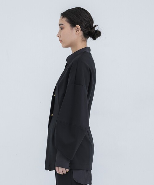 THINGS THAT MATTER（シングス ザット マター）の「【THINGS THAT MATTER/(シングス ザット マター)】SCUBA JERSEY COLLARLESS JACKET/スキューバジャージージャケット（テーラードジャケット・レディース・アイボリー/ブラック・FREE）」の9枚目の写真