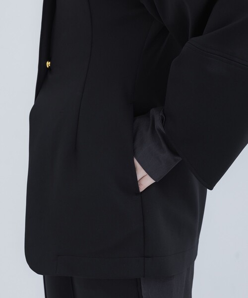 THINGS THAT MATTER（シングス ザット マター）の「【THINGS THAT MATTER/(シングス ザット マター)】SCUBA JERSEY COLLARLESS JACKET/スキューバジャージージャケット（テーラードジャケット・レディース・アイボリー/ブラック・FREE）」の5枚目の写真