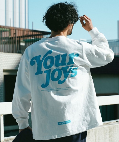 BAYFLOW（ベイフロー）の「SNOWバックプリント長袖Tシャツ（Tシャツ/カットソー・メンズ・レッド/オフホワイト/チャコール/ブルー・SMALL/MEDIUM/LARGE）」の2枚目の写真