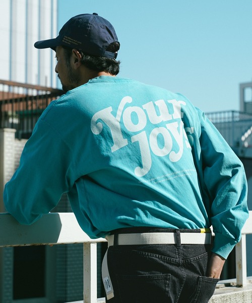 BAYFLOW（ベイフロー）の「SNOWバックプリント長袖Tシャツ（Tシャツ/カットソー・メンズ・レッド/オフホワイト/チャコール/ブルー・SMALL/MEDIUM/LARGE）」の4枚目の写真