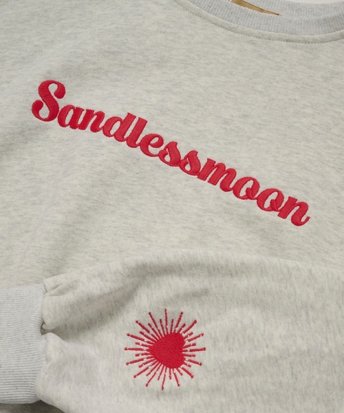 sandlessmoon(サンドレスムーン)の「logo オーバーサイズスウェット(スウェット・レディース・オートミール/ブルー/ブラック・FREE)」の16枚目の写真