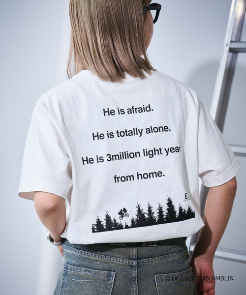 UCS（ユーシーエス）の「【UNIVERSAL × TYPY】ムービー半袖Tee/WEB限定（Tシャツ/カットソー・レディース・オフホワイト/ホワイト系その他2/ブラック系その他/ブラック系その他3/チャコールグレー/ブラック/ブラック系その他2/ホワイト/ホワイト系その他/ホワイト系その他3・MEDIUM/LARGE/X-LARGE/XX-LARGE）」の17枚目の写真