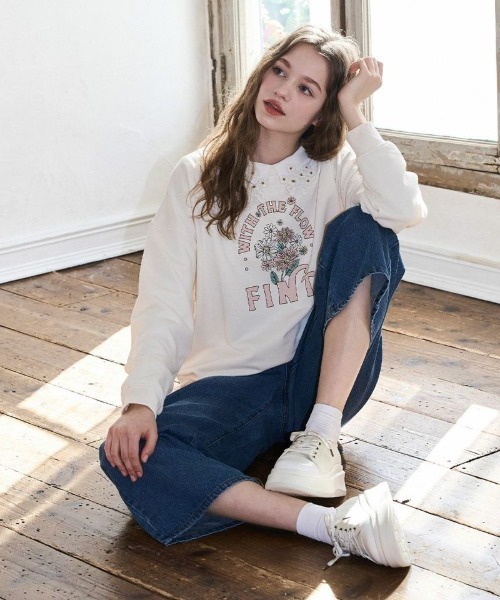 F i.n.t(フィント)の「ロゴリボンプラットフォームスニーカー/fint フィント(スニーカー・レディース・ライトグレー/ブラック/アイボリー・S/M/L)」の4枚目の写真