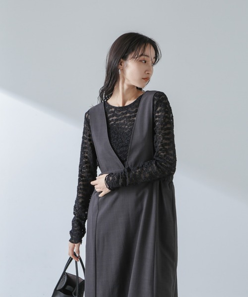 NANO universe（ナノユニバース）の「フラワーシアーカットトップス（Tシャツ/カットソー・レディース・ベージュ/ブラック/ホワイト・FREE）」の5枚目の写真