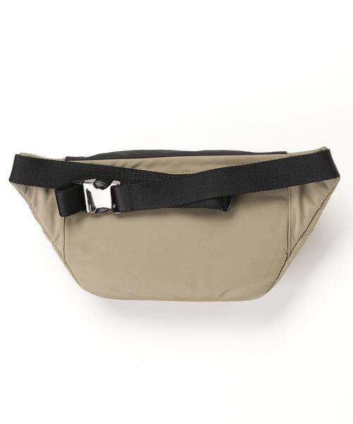 DSQUARED2（ディースクエアード）の「URBAN BELT BAG /0232（ボディ 