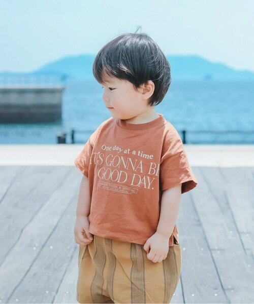 p.premier（ピードットプルミエ）の「すてきな1日シンプルロゴTシャツ（Tシャツ/カットソー・キッズ・クリーム/グレー/オフホワイト/ブラウン/グリーン・120/90/80/130/100/110/140）」の11枚目の写真