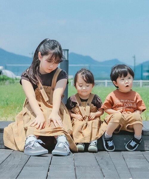 p.premier（ピードットプルミエ）の「すてきな1日シンプルロゴTシャツ（Tシャツ/カットソー・キッズ・クリーム/グレー/オフホワイト/ブラウン/グリーン・120/90/80/130/100/110/140）」の12枚目の写真