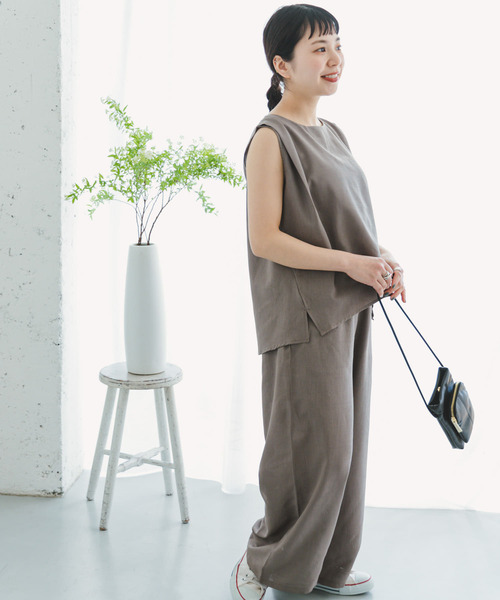 ITEMS URBANRESEARCH（アイテムズ アーバンリサーチ）の「リネンライクセットアップ（サロペット/オーバーオール・レディース・カーキ/ブラック/ベージュ・FREE）」の6枚目の写真