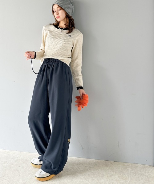 Java（ジャバ）の「《Javaジャバコラボ》上品見えもラフ見えも叶う。裾 ドロスト ワンポイント 刺繍 オーバーサイズ トラックパンツ（セットアップ可能）（その他パンツ・レディース・ネイビー/ベージュ/ブラック・LARGE/X-LARGE/SMALL/MEDIUM）」の21枚目の写真