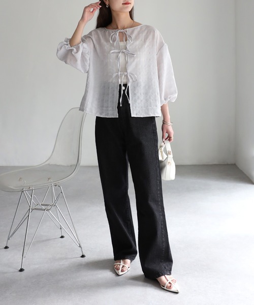 Riberry（リベリー）の「前後2WAYシアーサッカーパフスリーブブラウス（シャツ/ブラウス・レディース・ブラック/オフホワイト/ライトグレー・FREE）」の4枚目の写真