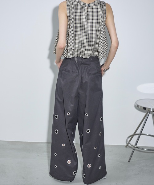 THE YOn（ザヨン）の「カットオフフリルティアードアメスリブラウス（シャツ/ブラウス・レディース・グレー/ブラック/チェック・FREE）」の6枚目の写真