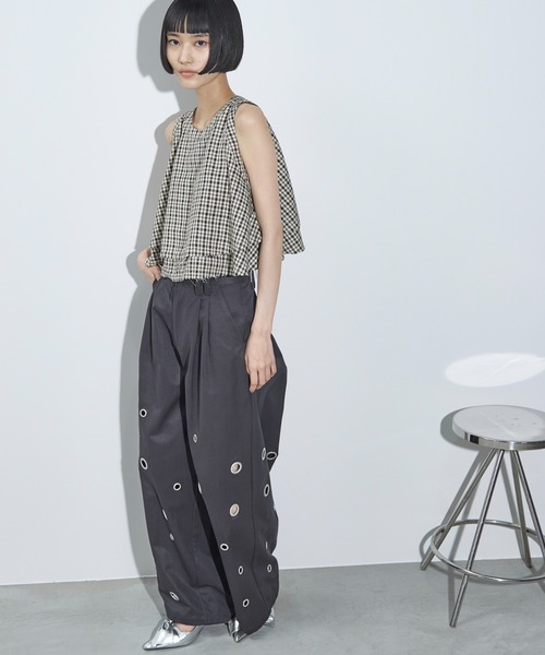 THE YOn（ザヨン）の「カットオフフリルティアードアメスリブラウス（シャツ/ブラウス・レディース・グレー/ブラック/チェック・FREE）」の8枚目の写真