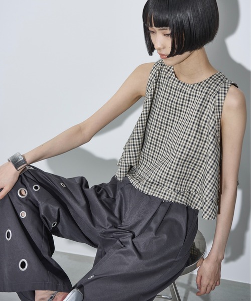 THE YOn（ザヨン）の「カットオフフリルティアードアメスリブラウス（シャツ/ブラウス・レディース・グレー/ブラック/チェック・FREE）」の5枚目の写真