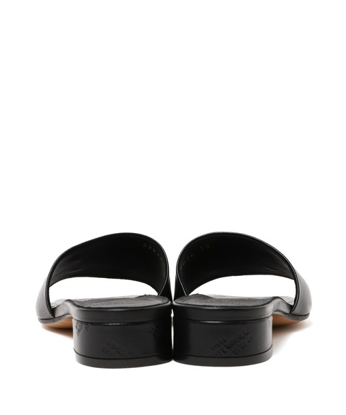 Maison Margiela(メゾンマルジェラ)の「Maison Margiela(メゾンマルジェラ) SOFT TOUCH LEATHER SANDALS(サンダル・レディース・ブラック・38)」の3枚目の写真