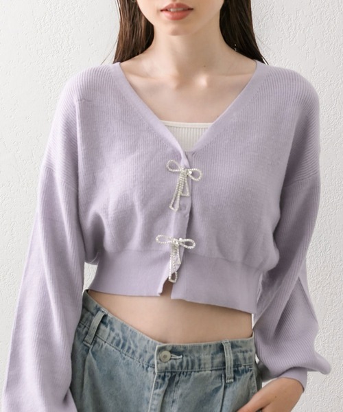 OLIVE des OLIVE(オリーブデオリーブ)の「リボンビジューカーディガン(カーディガン/ボレロ・レディース・オフホワイト/チャコールグレー/サックスブルー/ブラック/ラベンダー・FREE)」の5枚目の写真