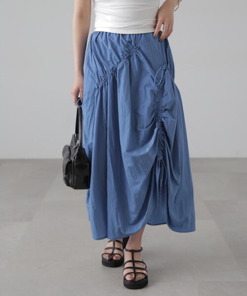 FREE'S MART(フリーズマート)の「ナイロンドロストシャーリングスカート(スカート・レディース・ブラック/グレー/ブルー・SMALL/MEDIUM)」の16枚目の写真