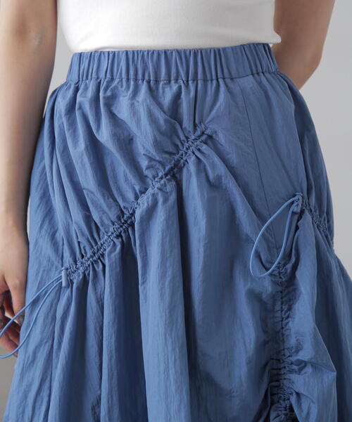 FREE'S MART(フリーズマート)の「ナイロンドロストシャーリングスカート(スカート・レディース・ブラック/グレー/ブルー・SMALL/MEDIUM)」の14枚目の写真