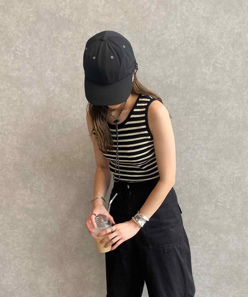 ISOOK(アイスー)の「ボーダーニットタンクトップ (kiharu select) / リブニット リブタンクトップ ボーダータンクトップ インナー(タンクトップ・レディース・ブラック/アイボリー・FREE)」の1枚目の写真