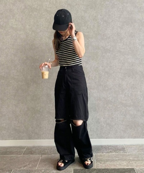 ISOOK(アイスー)の「ボーダーニットタンクトップ (kiharu select) / リブニット リブタンクトップ ボーダータンクトップ インナー(タンクトップ・レディース・ブラック/アイボリー・FREE)」の5枚目の写真