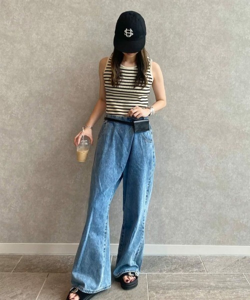 ISOOK(アイスー)の「ボーダーニットタンクトップ (kiharu select) / リブニット リブタンクトップ ボーダータンクトップ インナー(タンクトップ・レディース・ブラック/アイボリー・FREE)」の6枚目の写真