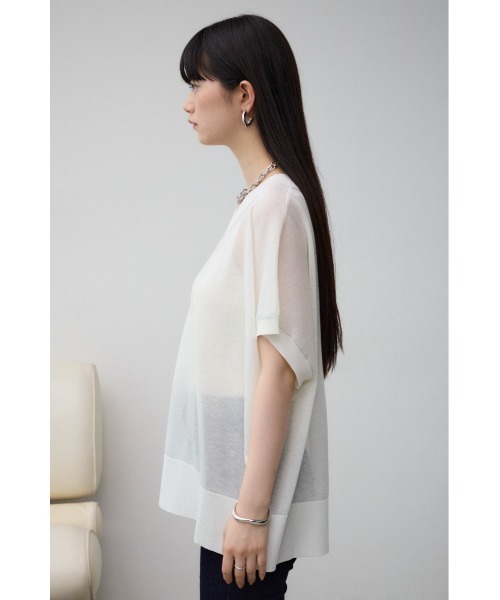 AZUL by moussy(アズールバイマウジー)の「シアーワイドルーズニット(Tシャツ/カットソー・レディース・ライム/ブラック/アイボリー/グレー・FREE)」の9枚目の写真