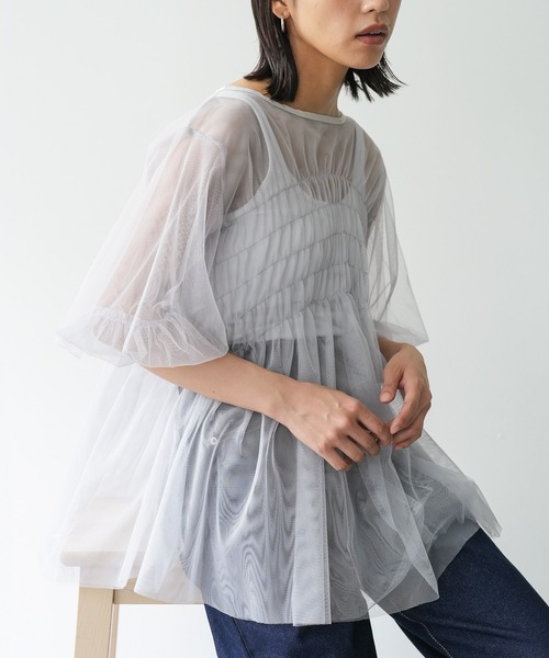 mili an deni(ミリアンデニ)の「チュールシャーリングチュニック(シャツ/ブラウス・レディース・ライトグレー/ブラック/アイボリー・M)」の3枚目の写真