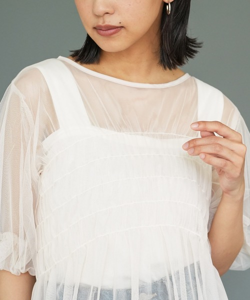 mili an deni(ミリアンデニ)の「チュールシャーリングチュニック(シャツ/ブラウス・レディース・ライトグレー/ブラック/アイボリー・M)」の15枚目の写真