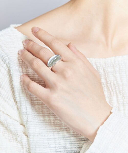 BEAUTY&YOUTH UNITED ARROWS(ビューティーアンドユースユナイテッドアローズ)の「クリア リング(リング・レディース・シルバー・13)」の2枚目の写真