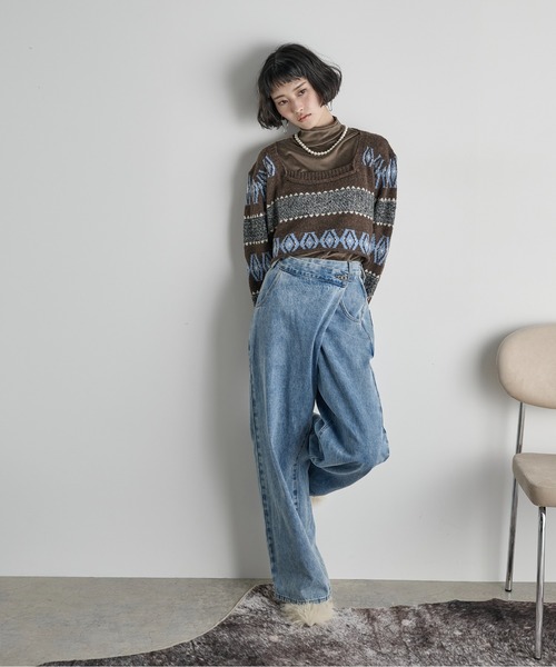 THE YOn（ザヨン）の「ハイネックフィンガーホールカフベロアトップス（Tシャツ/カットソー・レディース・ライム/アイボリー/ブラック/グレイッシュベージュ/ピンク/サックスブルー/アッシュブラウン・FREE）」の17枚目の写真