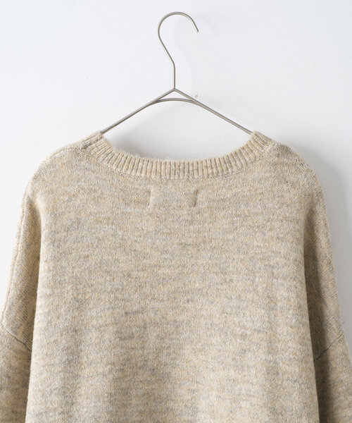 WHIMSIC(ウィムジック)の「【UNISEX】ロゴニットプルオーバー(ニット/セーター・メンズ・チャコールグレー/ブラウン/ネイビー/アイボリー・FREE)」の8枚目の写真