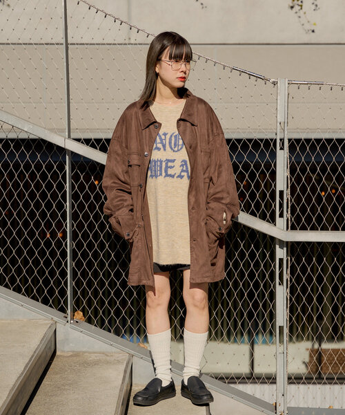 WHIMSIC(ウィムジック)の「【UNISEX】ロゴニットプルオーバー(ニット/セーター・メンズ・チャコールグレー/ブラウン/ネイビー/アイボリー・FREE)」の15枚目の写真