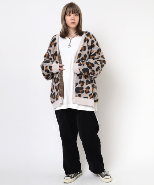 RNA（アールエヌエー）の「K2702 レオパードモール＆シャギーカーデ（カーディガン/ボレロ・レディース・グリーン/イエロー/グレイッシュベージュ・MEDIUM）」の11枚目の写真