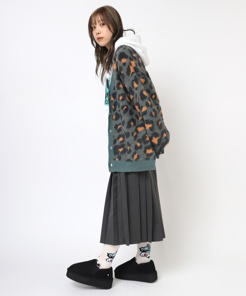 RNA（アールエヌエー）の「K2702 レオパードモール＆シャギーカーデ（カーディガン/ボレロ・レディース・グリーン/イエロー/グレイッシュベージュ・MEDIUM）」の22枚目の写真