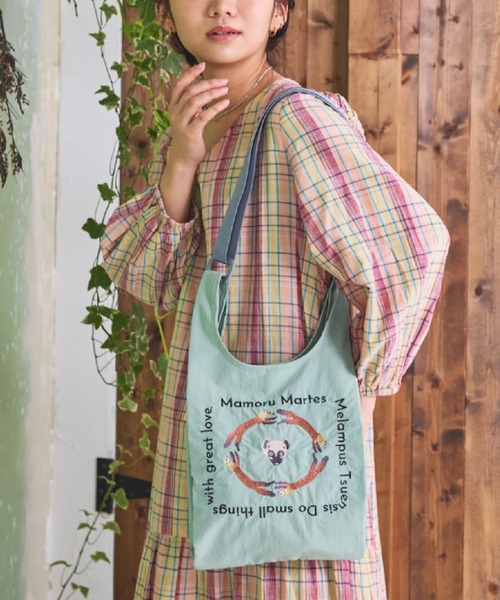 salle de bal（サルデバル）の「KATOKOA / カトコア アニマル ナイロン ミニ ショルダーバッグ  KBI 11003504（ショルダーバッグ・レディース・レッド/カーキ/サックスブルー/イエロー/オリーブドラブ/オレンジ/ピンク/ピンク系1/ネイビー・FREE）」の3枚目の写真