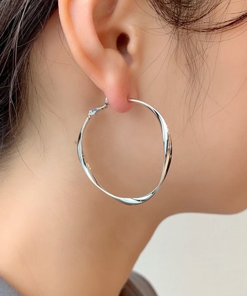 セール】【選べる8タイプ】 ねじれフープピアス (両耳用