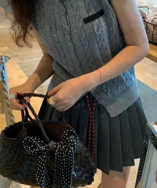 LYEON(リヨン)の「ドローコードプリーツスカート(スカート・レディース・ネイビー/グレー/ブラック・FREE)」の11枚目の写真