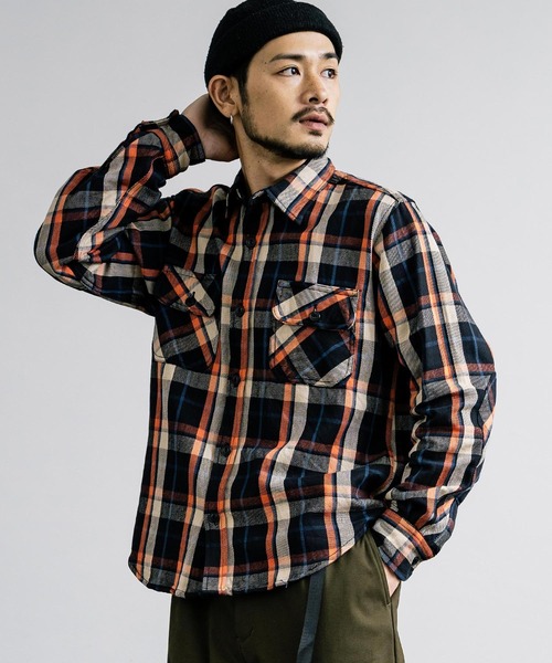 Rocky Monroe(ロッキーモンロー)の「裏起毛 ヘビーネル無地/チェックシャツ(シャツ/ブラウス・メンズ・サンドベージュ/ブルー系/グレー系/ブルー/ダークオレンジ/グレー/アイボリー/カーキ/サックスブルー/ブラック/オレンジ/ネイビー/オレンジ系/レッド/ピンク系/ホワイト/ピンク/オフホワイト・M/XL/L)」の16枚目の写真