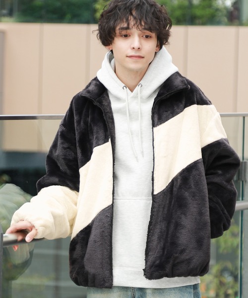 RAGEBLUE（レイジブルー）の「スムースファー/パネル切り替えスタンドブルゾン（ブルゾン・メンズ・ブラック/オフホワイト/グレー・MEDIUM/LARGE）」の13枚目の写真