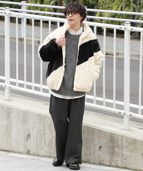 RAGEBLUE（レイジブルー）の「スムースファー/パネル切り替えスタンドブルゾン（ブルゾン・メンズ・ブラック/オフホワイト/グレー・MEDIUM/LARGE）」の7枚目の写真