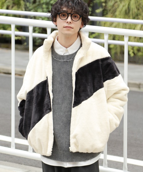 RAGEBLUE（レイジブルー）の「スムースファー/パネル切り替えスタンドブルゾン（ブルゾン・メンズ・ブラック/オフホワイト/グレー・MEDIUM/LARGE）」の11枚目の写真