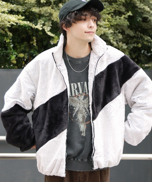 RAGEBLUE（レイジブルー）の「スムースファー/パネル切り替えスタンドブルゾン（ブルゾン・メンズ・ブラック/オフホワイト/グレー・MEDIUM/LARGE）」の18枚目の写真