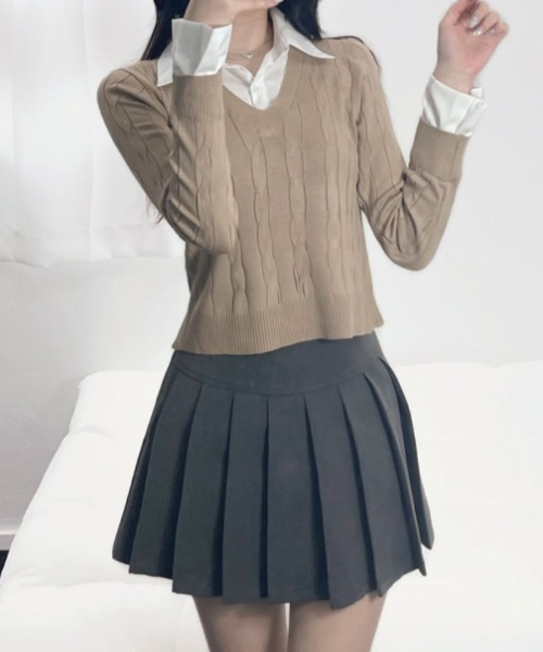 VIVID LADY（ビビッドレディー）の「シャツレイヤード長袖ニット 配色 レディース（ニット/セーター・レディース・ベージュ/グレー/ブラック/カーキ/アイボリー・FREE）」の18枚目の写真