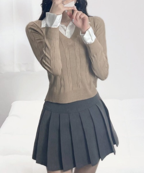 VIVID LADY（ビビッドレディー）の「シャツレイヤード長袖ニット 配色 レディース（ニット/セーター・レディース・ベージュ/グレー/ブラック/カーキ/アイボリー・FREE）」の21枚目の写真