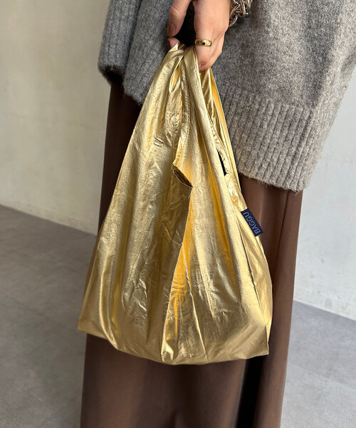 DouDou(ドゥドゥ)の「【BAGGU/バグゥ】24HO BABY BAGGU メタリック(ショルダーバッグ・レディース・ブルー系その他/ゴールド/サーモンピンク/シルバー・FREE)」の16枚目の写真
